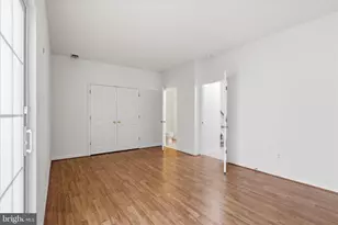 25828 Kirkwood Square, Chantilly, VA 20152 - Photo 25