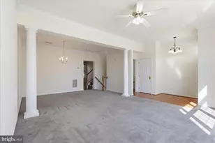 25828 Kirkwood Square, Chantilly, VA 20152 - Photo 5