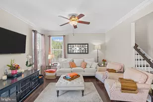 20317 Vermeer St, Ashburn, VA 20147 - Photo 9