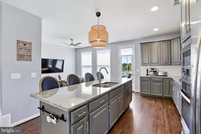 42321 Alder Forest Terrace, Sterling, VA 20166 - Photo 3