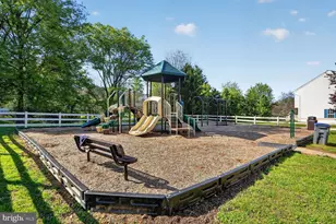 17565 Brookville Ct, Round Hill, VA 20141 - Photo 51