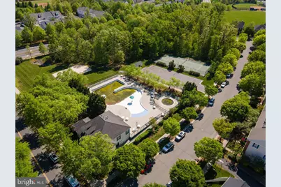20361 Hartwell Street, Ashburn, VA 20147 - Photo 47