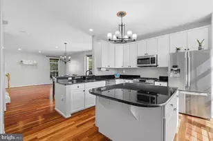 20361 Hartwell St, Ashburn, VA 20147 - Photo 5
