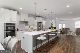 44824 Tiverton Sq, Ashburn, VA 20147 - Photo 7