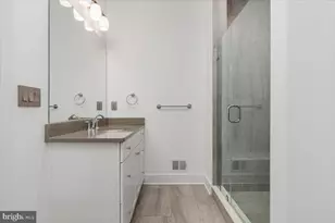 44824 Tiverton Sq, Ashburn, VA 20147 - Photo 19