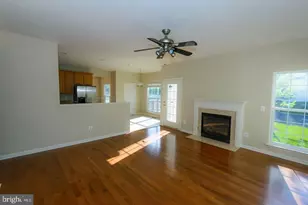 42983 Sundance Square, Broadlands, VA 20148 - Photo 9