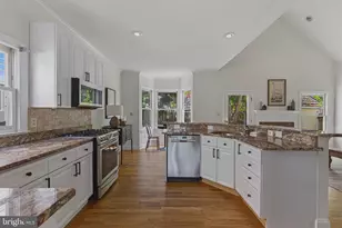 106 Harrison St NE, Leesburg, VA 20176 - Photo 23