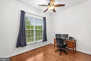 35124 Greyfriar Dr, Round Hill, VA 20141 - Photo 27