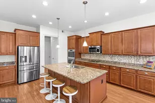 35124 Greyfriar Dr, Round Hill, VA 20141 - Photo 27