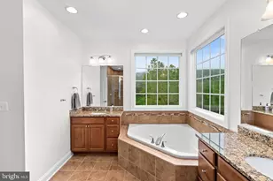 35124 Greyfriar Dr, Round Hill, VA 20141 - Photo 45