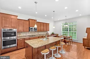 35124 Greyfriar Dr, Round Hill, VA 20141 - Photo 25