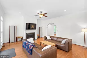 35124 Greyfriar Dr, Round Hill, VA 20141 - Photo 19
