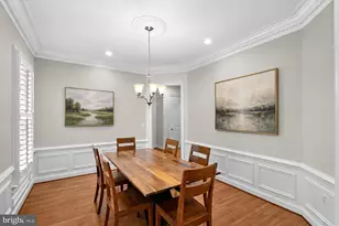 35124 Greyfriar Dr, Round Hill, VA 20141 - Photo 7