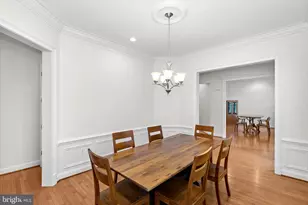 35124 Greyfriar Dr, Round Hill, VA 20141 - Photo 13