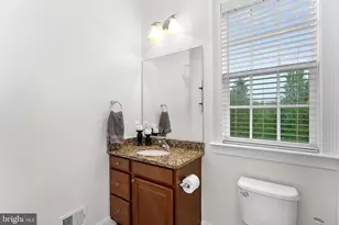 35124 Greyfriar Dr, Round Hill, VA 20141 - Photo 33