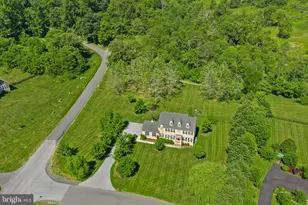 35124 Greyfriar Dr, Round Hill, VA 20141 - Photo 89