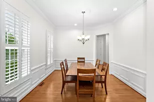 35124 Greyfriar Dr, Round Hill, VA 20141 - Photo 11