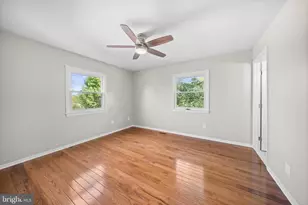 1208 E Iberia Rd, Sterling, VA 20164 - Photo 25