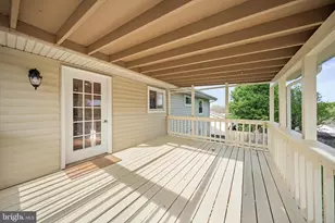 1208 E Iberia Rd, Sterling, VA 20164 - Photo 37