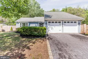 230 E Juniper Ave, Sterling, VA 20164 - Photo 1