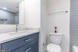 230 E Juniper Ave, Sterling, VA 20164 - Photo 33