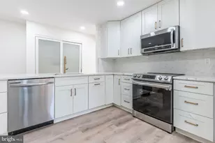 230 E Juniper Ave, Sterling, VA 20164 - Photo 15
