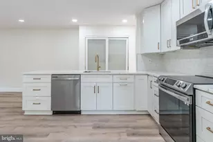 230 E Juniper Ave, Sterling, VA 20164 - Photo 11
