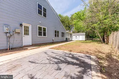 230 E Juniper Avenue, Sterling, VA 20164 - Photo 5