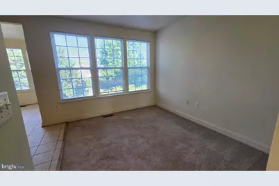 643 McLeary Square SE, Leesburg, VA 20175 - Photo 5