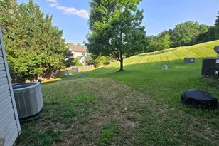 643 McLeary Square SE, Leesburg, VA 20175 - Photo 35