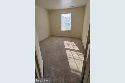 643 McLeary Square SE, Leesburg, VA 20175 - Photo 13