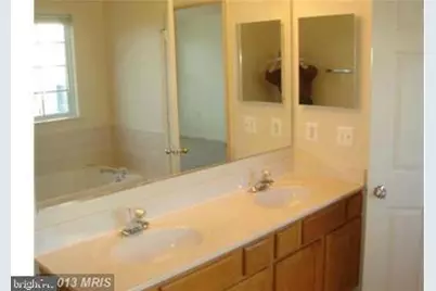 643 McLeary Square SE, Leesburg, VA 20175 - Photo 15