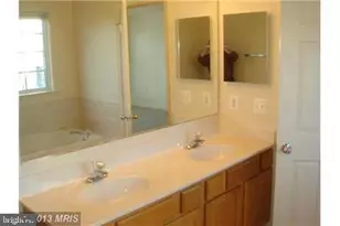 643 McLeary Square SE, Leesburg, VA 20175 - Photo 15