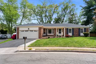 314 Belmont Pl SW, Leesburg, VA 20175 - Photo 3