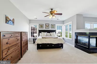 43642 Hartshire Terrace, Leesburg, VA 20176 - Photo 23