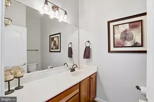43642 Hartshire Terrace, Leesburg, VA 20176 - Photo 17