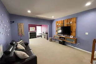 22098 Avonworth Square, Broadlands, VA 20148 - Photo 13
