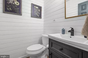 16045 Hamilton Station Rd, Waterford, VA 20197 - Photo 27