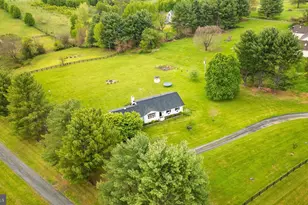 16045 Hamilton Station Rd, Waterford, VA 20197 - Photo 37