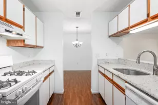 21029 Timber Ridge Terrace, Ashburn, VA 20147 - Photo 13