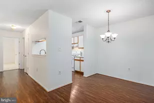 21029 Timber Ridge Terrace, Ashburn, VA 20147 - Photo 9