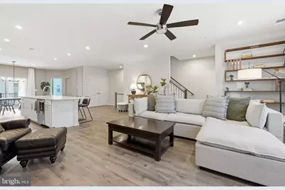 44617 Wolfhound Square, Ashburn, VA 20147 - Photo 3