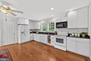 12707 Furnace Mountain Rd, Lovettsville, VA 20180 - Photo 17