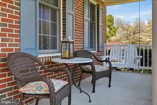 12282 Enfield Ln, Lovettsville, VA 20180 - Photo 5