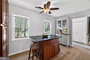 911 Chancellor St SW, Leesburg, VA 20175 - Photo 13