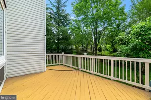 21724 Regents Park Cir, Sterling, VA 20166 - Photo 59