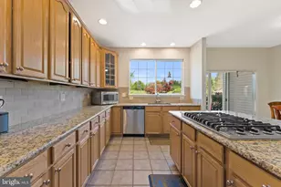 800 Valley Springs Dr, Purcellville, VA 20132 - Photo 33