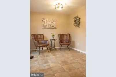21186 Vineland Square, Ashburn, VA 20147 - Photo 5