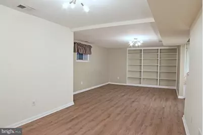 21186 Vineland Square, Ashburn, VA 20147 - Photo 17