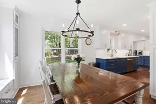 20019 Great Falls Forest Dr, Great Falls, VA 22066 - Photo 15